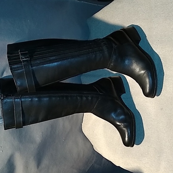P Womens Leather boots - Picture 2 of 4